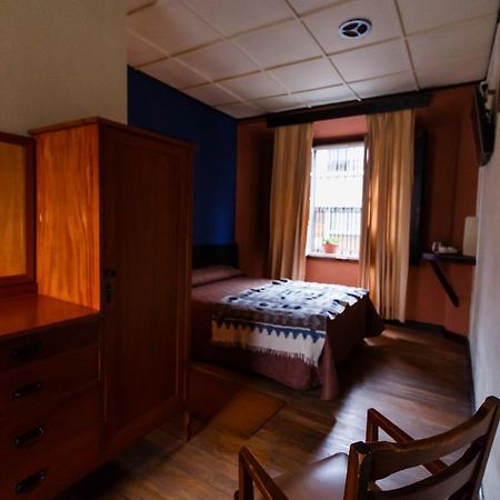 Hotel Modelo Quetzaltenango Phòng bức ảnh