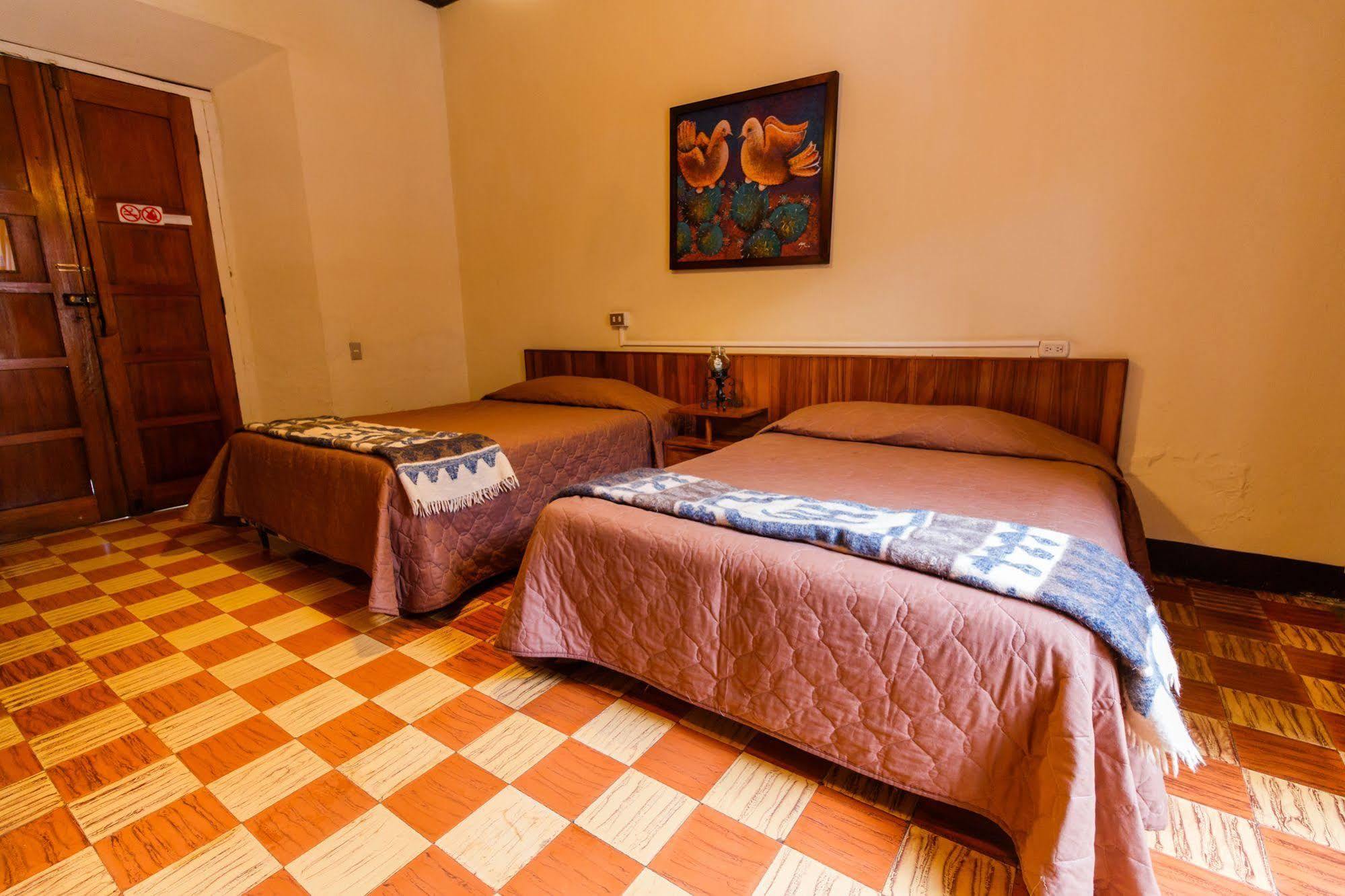 Hotel Modelo Quetzaltenango Ngoại thất bức ảnh